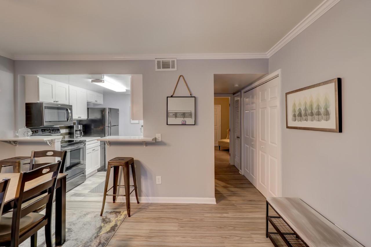 #111 Elaborate Condo Ideal Location 2Brm/2 Parking Hilton Head Island Εξωτερικό φωτογραφία