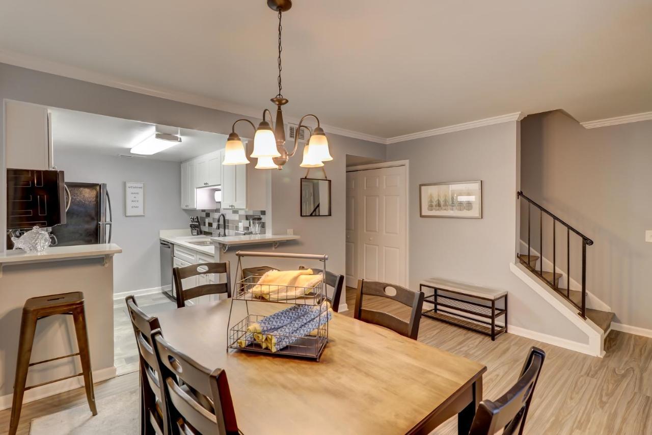 #111 Elaborate Condo Ideal Location 2Brm/2 Parking Hilton Head Island Εξωτερικό φωτογραφία